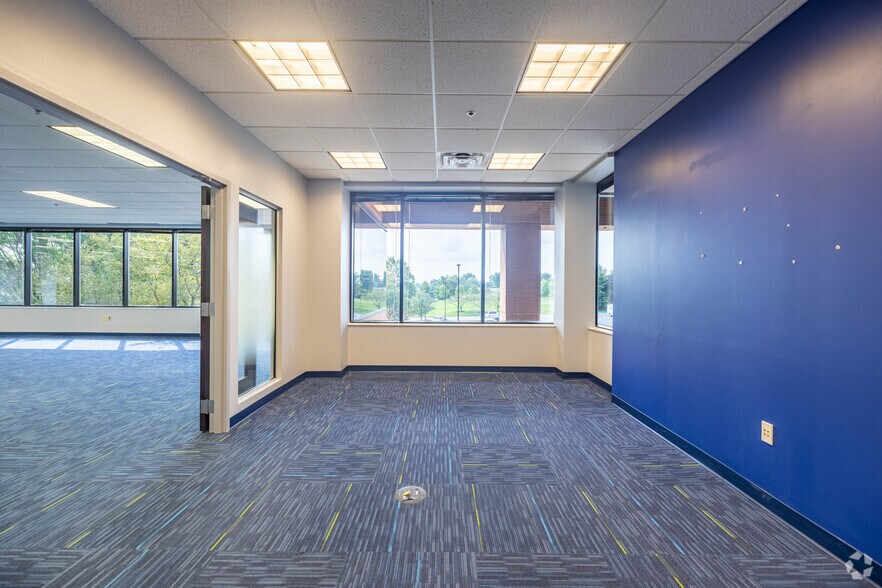 More Photos Of 3900 Olympic Blvd, Erlanger Office For Lease
