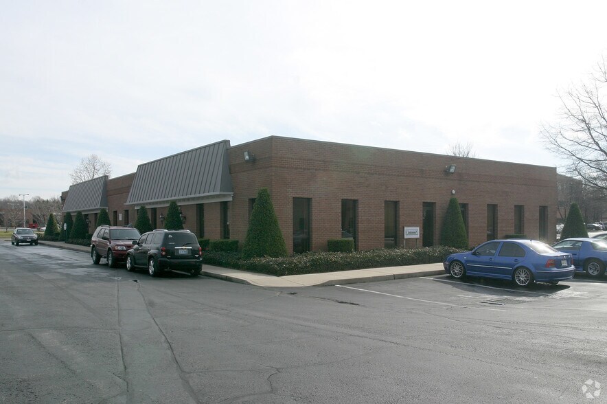 More Photos Of 2126 Espey Ct, Crofton Office For Lease