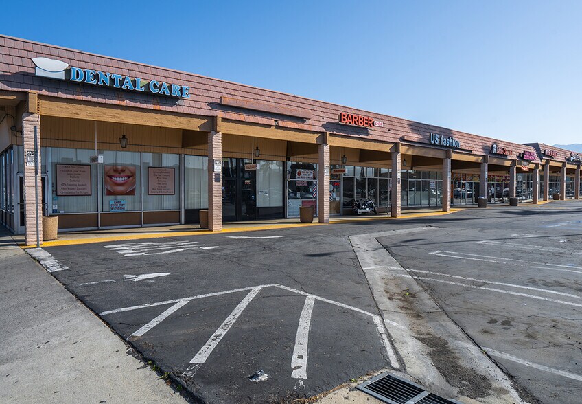 More Photos Of 1301-1699 E Florida Ave, Hemet Unknown For Lease