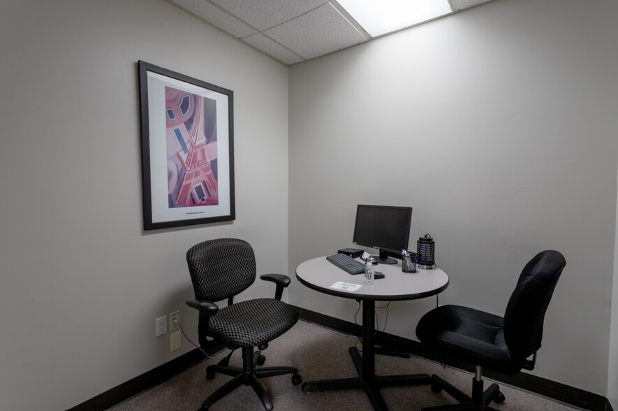 More Photos Of 2024 Arkansas Valley Dr, Little Rock Office For Sale