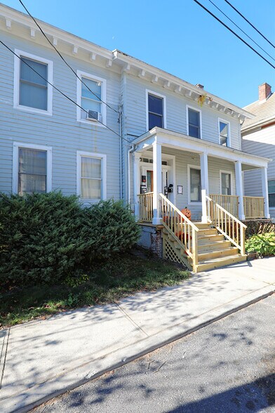 More Photos Of 25 Adams St, Kingston Apartments For Sale