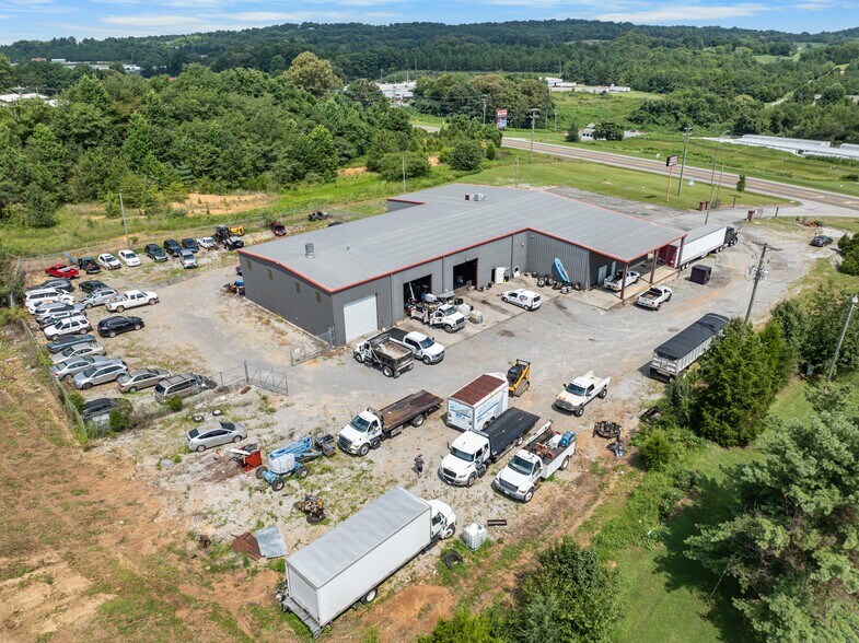 More Photos Of 660 New Hwy 68, Sweetwater Freestanding For Sale