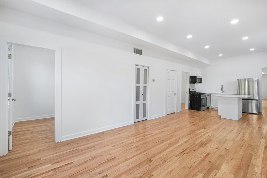 More Photos Of 2617 W Fullerton Ave, Chicago Storefront Retail Residential For Sale
