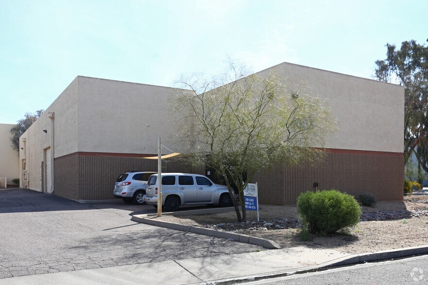 More Photos Of 4653 S 33rd St, Phoenix Warehouse For Sale