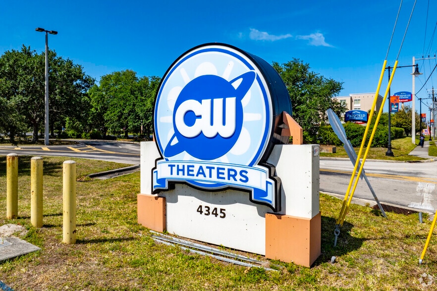 More Photos Of 4345 W New Haven Ave, Melbourne Movie Theatre For Sale