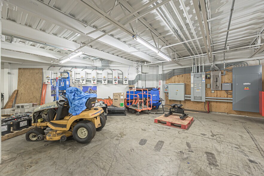 More Photos Of 219 E White Horse Pike, Galloway Health Club For Sale