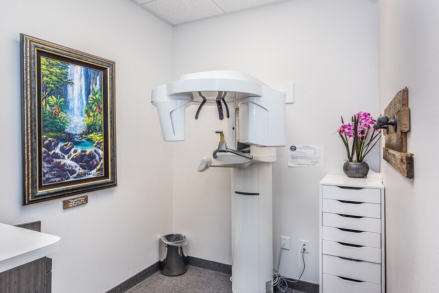 More Photos Of 6090 S Fort Apache Rd, Las Vegas Office For Sale