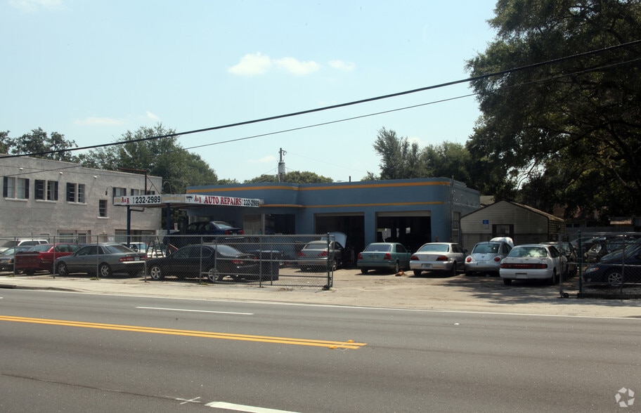 More Photos Of 7279 N Nebraska Ave, Tampa Auto Repair For Sale
