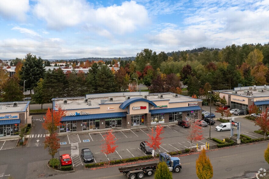 More Photos Of 1118 Outlet Collection Way SW, Auburn Freestanding For Lease