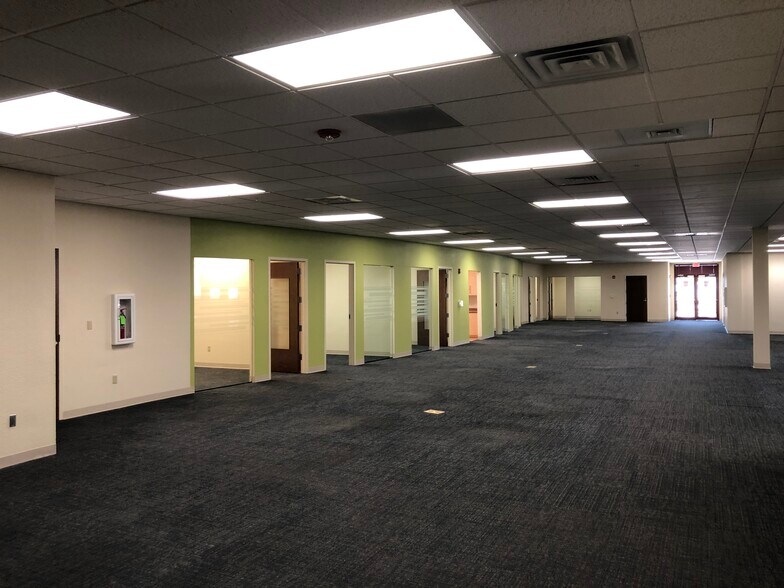 More Photos Of 7430 Remcon Cir, El Paso Office For Lease