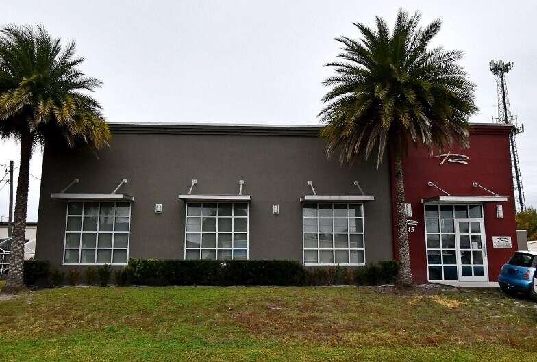 More Photos Of 145 Ronning Way, Longwood Warehouse For Sale
