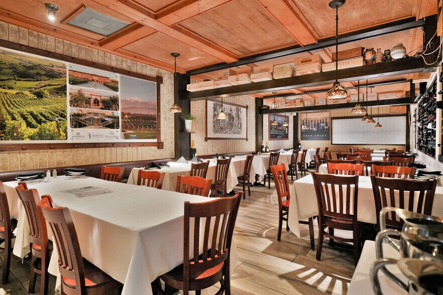 More Photos Of 3800 SW 8th St, Coral Gables Restaurant For Sale