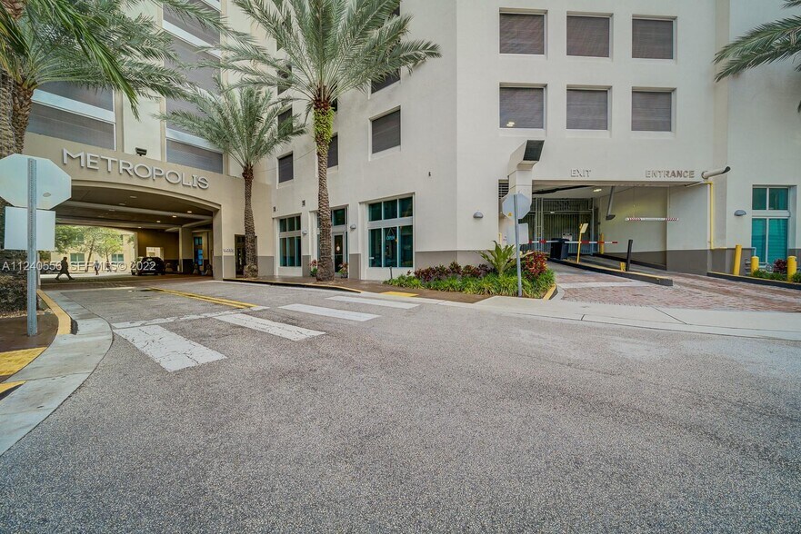 More Photos Of 9059 SW 73rd Ct, Miami Apartments For Lease