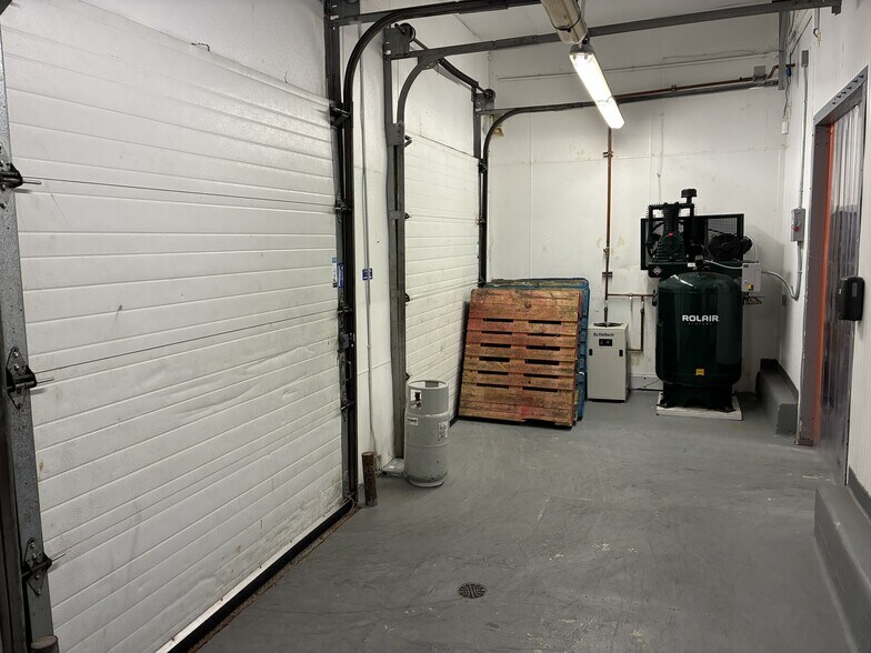 More Photos Of 1079-1085 W Morena Blvd, San Diego Refrigeration Cold Storage For Sale