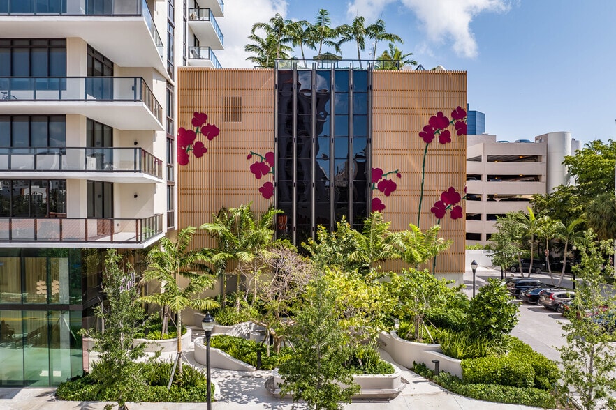 More Photos Of 345 Banyan Blvd, West Palm Beach Apartments For Lease