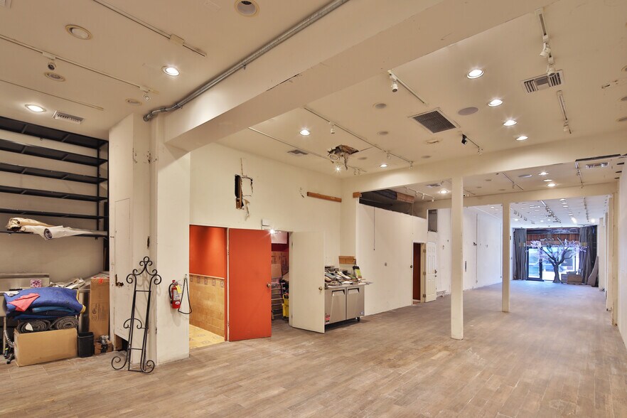 More Photos Of 463-467 S La Brea Ave, Los Angeles Storefront Retail Office For Lease