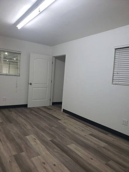 More Photos Of 1126 Sibley St, Folsom Warehouse For Lease