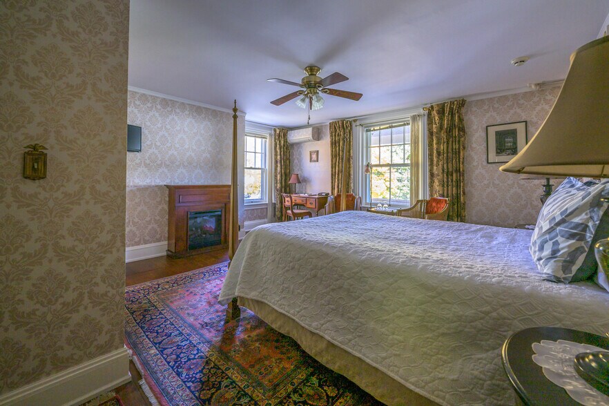 More Photos Of 518 Main St, Great Barrington Hospitality For Sale