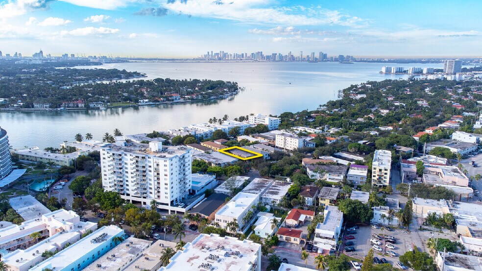 More Photos Of 960 Biarritz Dr, Miami Beach Apartments For Sale