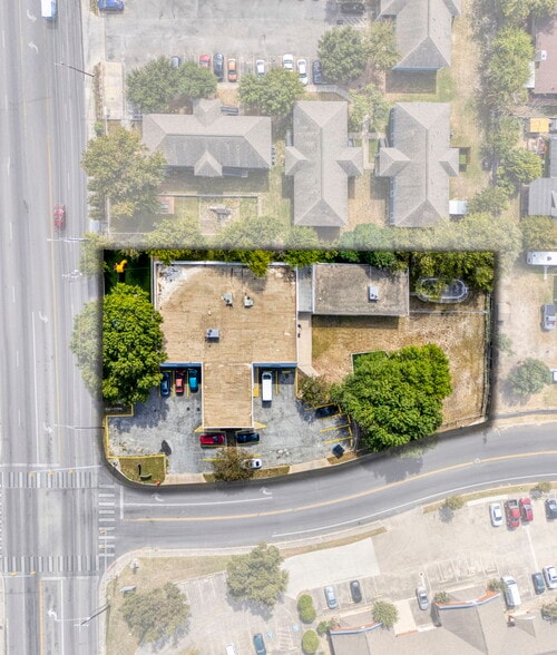 More Photos Of 6020 Fountainwood St, San Antonio Freestanding For Lease