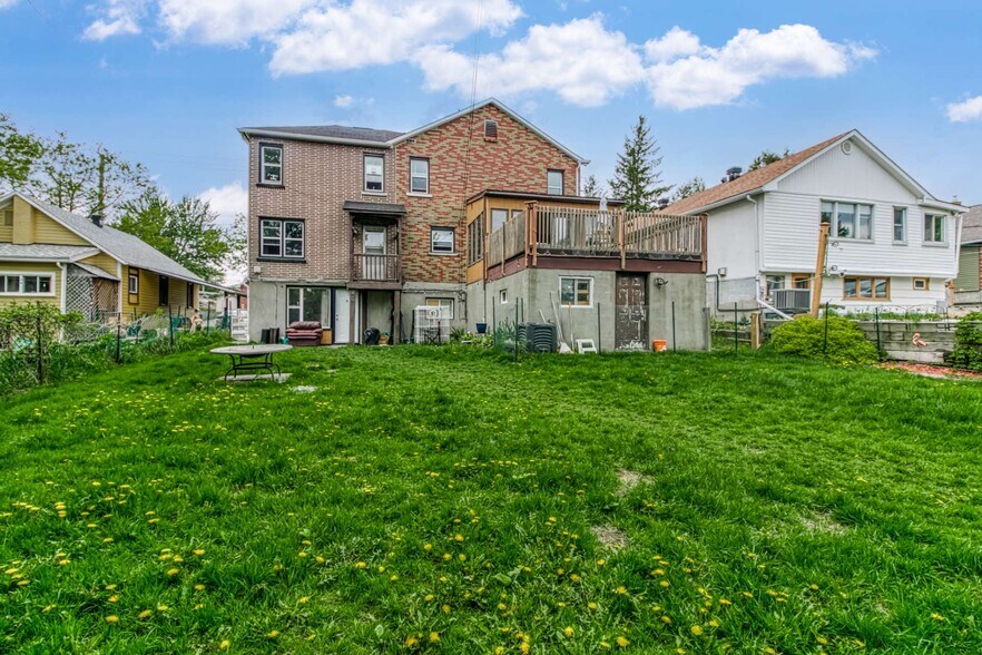 More Photos Of 22 Whittaker St, Sudbury Multifamily For Sale