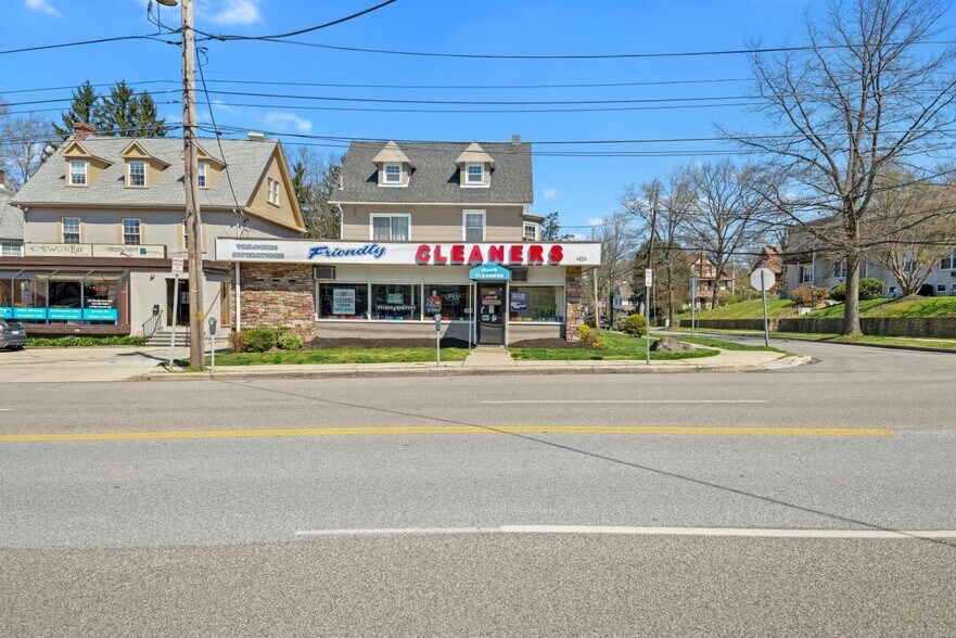 More Photos Of 129 Montgomery Ave, Bala Cynwyd Freestanding For Sale