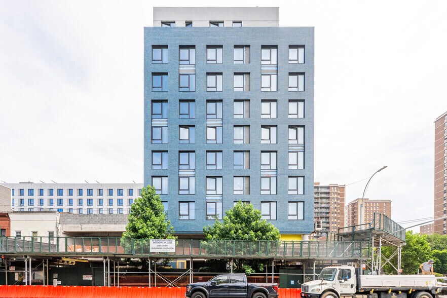 More Photos Of 97 Glenmore Ave, Brooklyn Apartments For Lease
