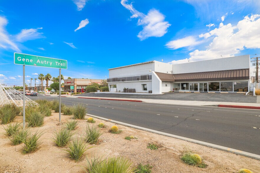 More Photos Of 4775-4779 E Ramon Rd, Palm Springs Warehouse For Sale