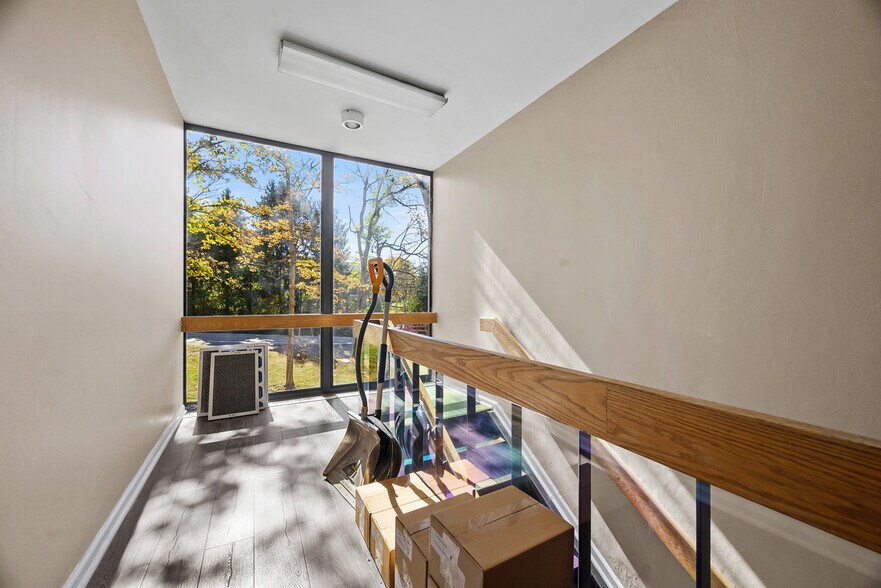 More Photos Of 11 Mayview Rd, Bridgeville Office For Sale