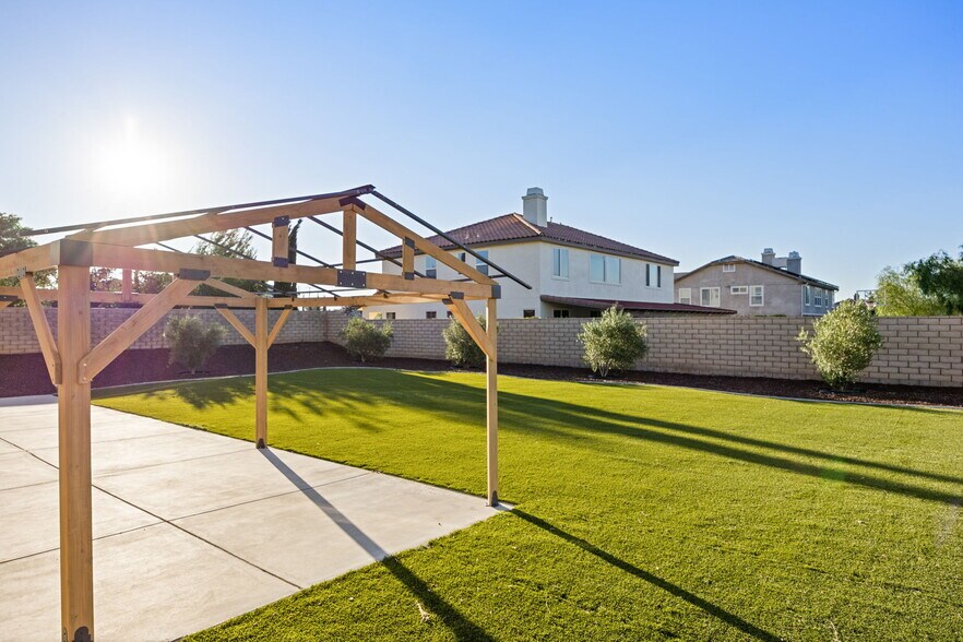 More Photos Of 4375 W Avenue M11, Lancaster Rehabilitation Center For Sale