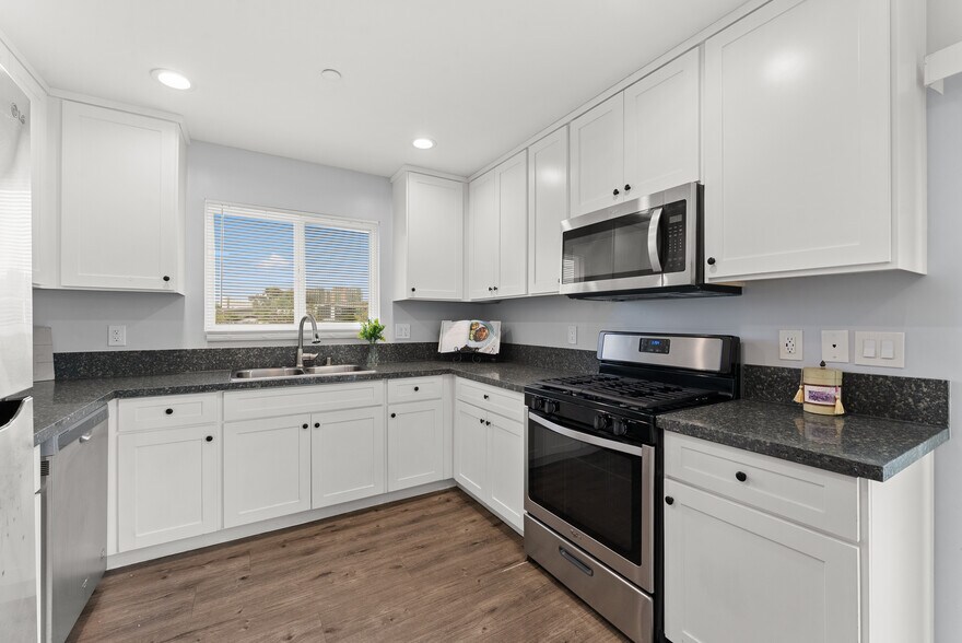 More Photos Of 1138 S 35th St, San Diego Multifamily For Sale