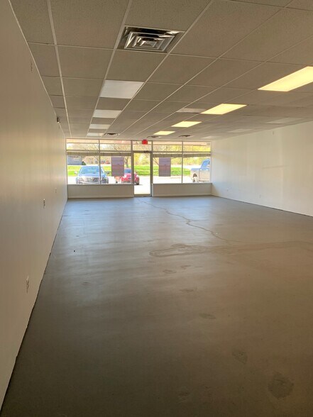 More Photos Of 2065-2083 Hiller Rd, West Bloomfield Unknown For Lease