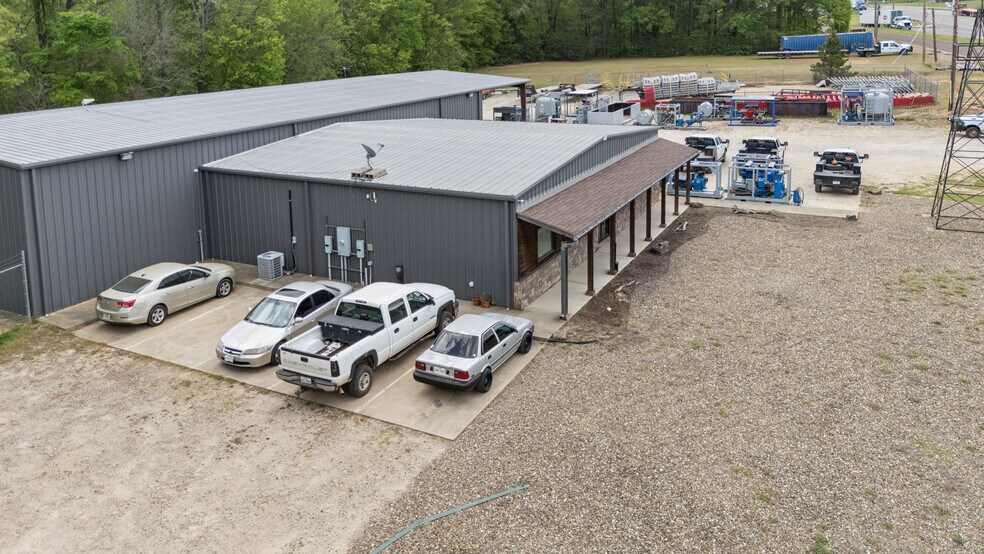 Primary Photo Of 1510 TX-135, Kilgore Warehouse For Sale