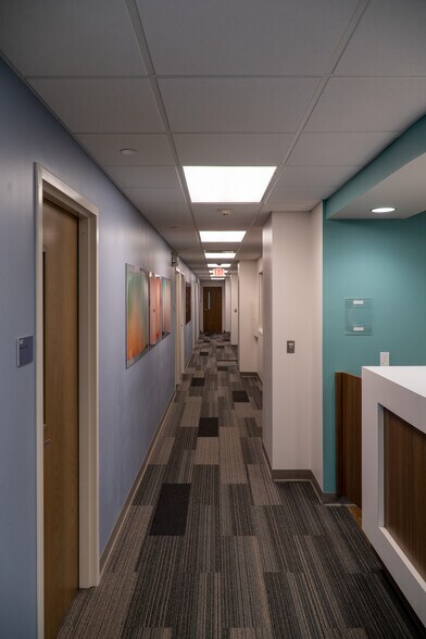 More Photos Of 312 E Wisconsin Ave, Milwaukee Medical For Lease