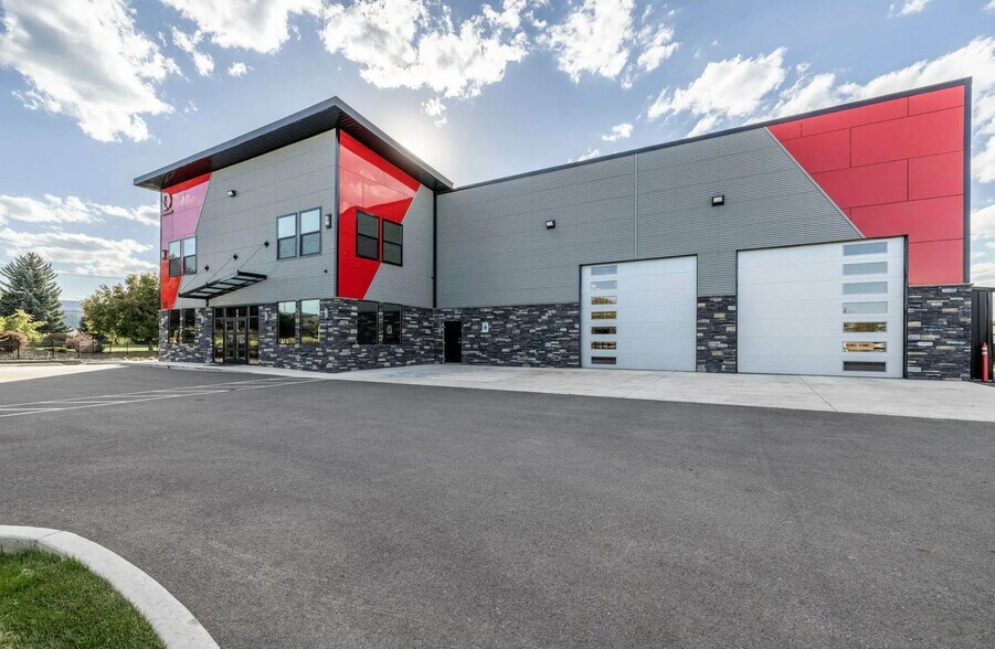 More Photos Of 921 N Lean St, Post Falls Industrial For Sale