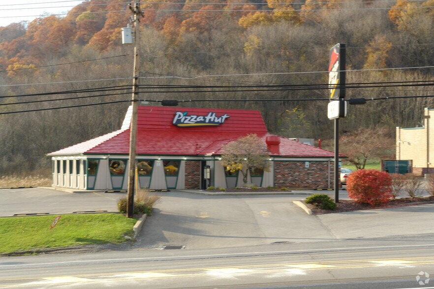 More Photos Of 112 Perry Hwy, Harmony Restaurant For Sale