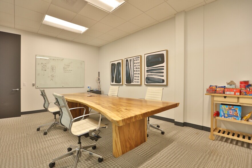More Photos Of 19732 MacArthur Blvd, Irvine Office For Lease