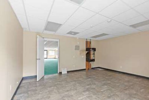 More Photos Of 809 N Main St, LaFayette General Retail For Sale