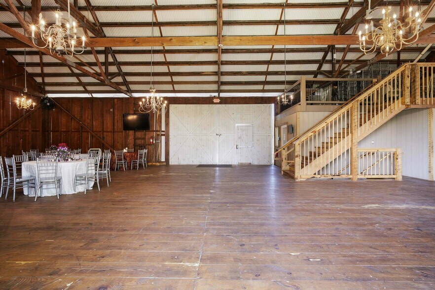More Photos Of 1902 Jefferson Pike, Brunswick Lodge Meeting Hall For Lease
