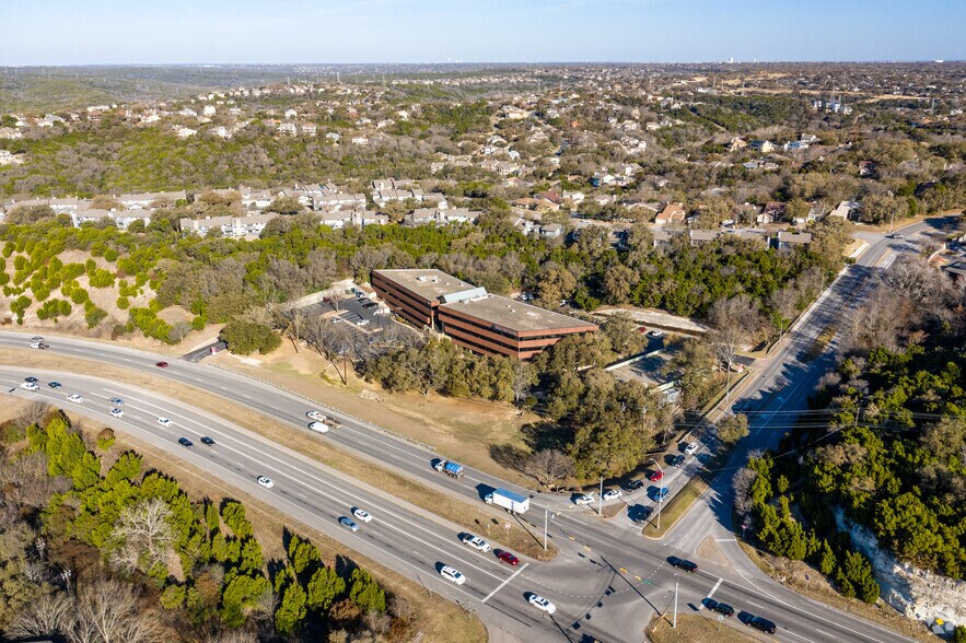 More Photos Of 8834 N Capital of Texas Hwy, Austin Office For Lease