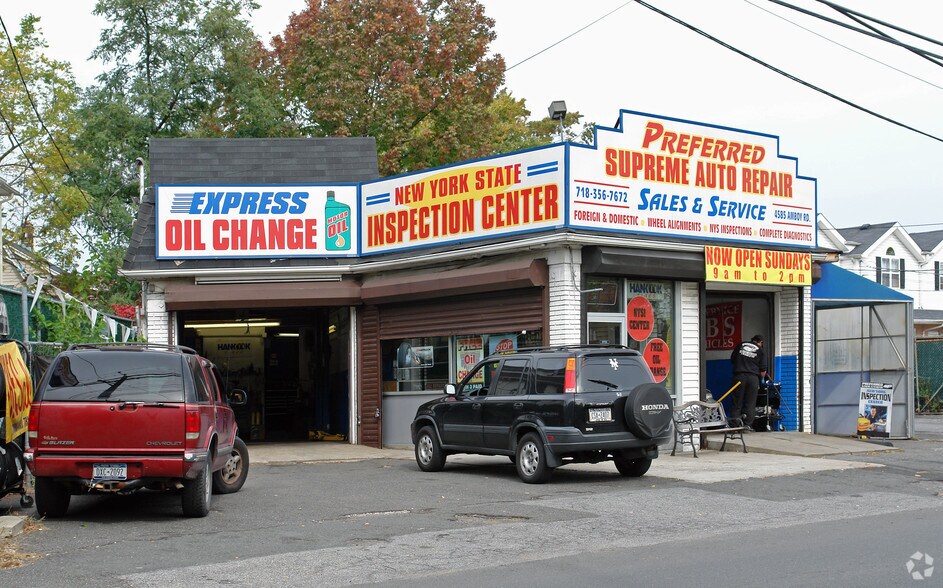 More Photos Of 4585 Amboy Rd, Staten Island Auto Repair For Sale