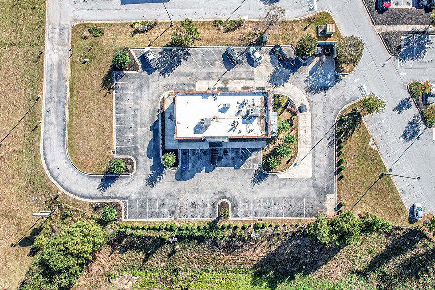 More Photos Of 1530 Hwy 16, Griffin Restaurant For Lease