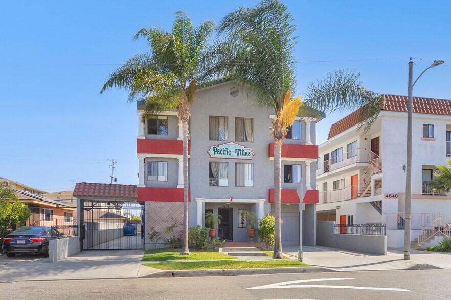 Primary Photo Of 4838 W 118th St, Hawthorne Apartments For Sale