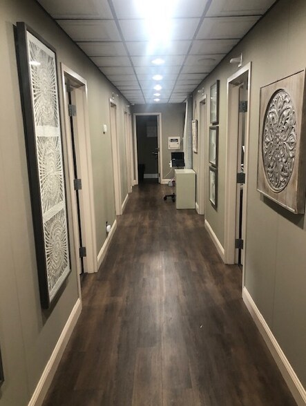 More Photos Of 20 Hospital Dr, Toms River Medical For Lease