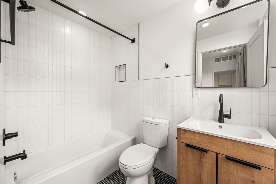 More Photos Of 4921 Chester Ave, Philadelphia Multifamily For Sale