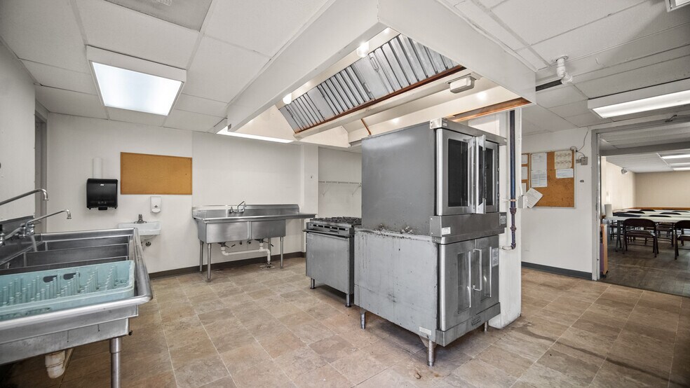 More Photos Of 111 W Main St, West Union Flex For Sale