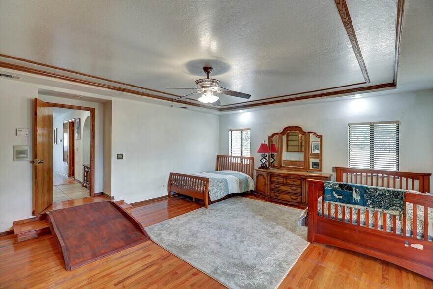 More Photos Of 784 Pomello Dr, Claremont Assisted Living For Lease