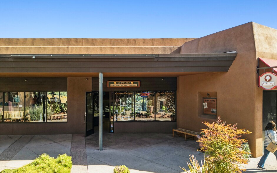 More Photos Of 101 N State Route 89A, Sedona Restaurant For Sale