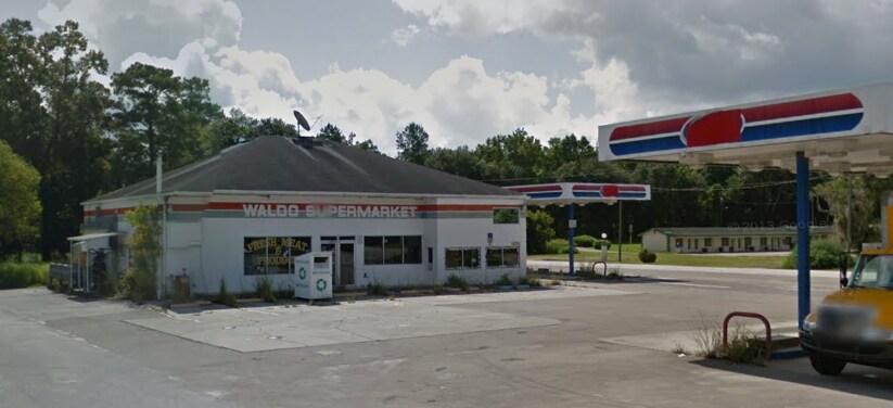 More Photos Of 101 N Main St, Waldo Service Station For Sale