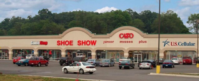 More Photos Of 13180 Garrett Hwy, Oakland General Retail For Lease